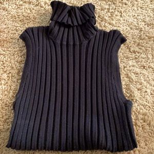Ribbed turtleneck
